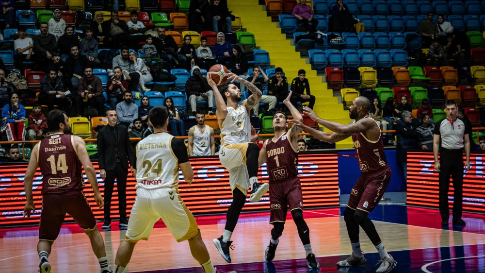 Konya Büyükşehir Belediyespor, Bandırma Bordo Basketbol’a Şans Tanımadı!