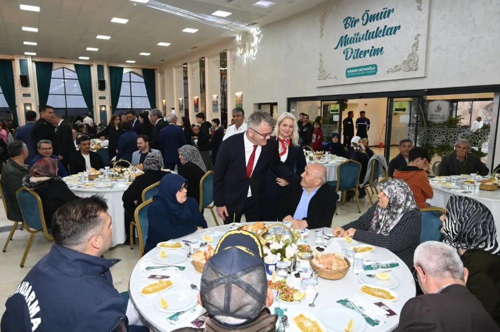 Başkan Ustaoğlu Şehit Aileleri ve Gazilerle İftar Programında Bir Araya Geldi!