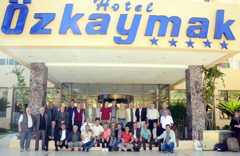ÖZKAYMAK Turizm kuruluşunun 65. Yılında emektarlarını unutmadı