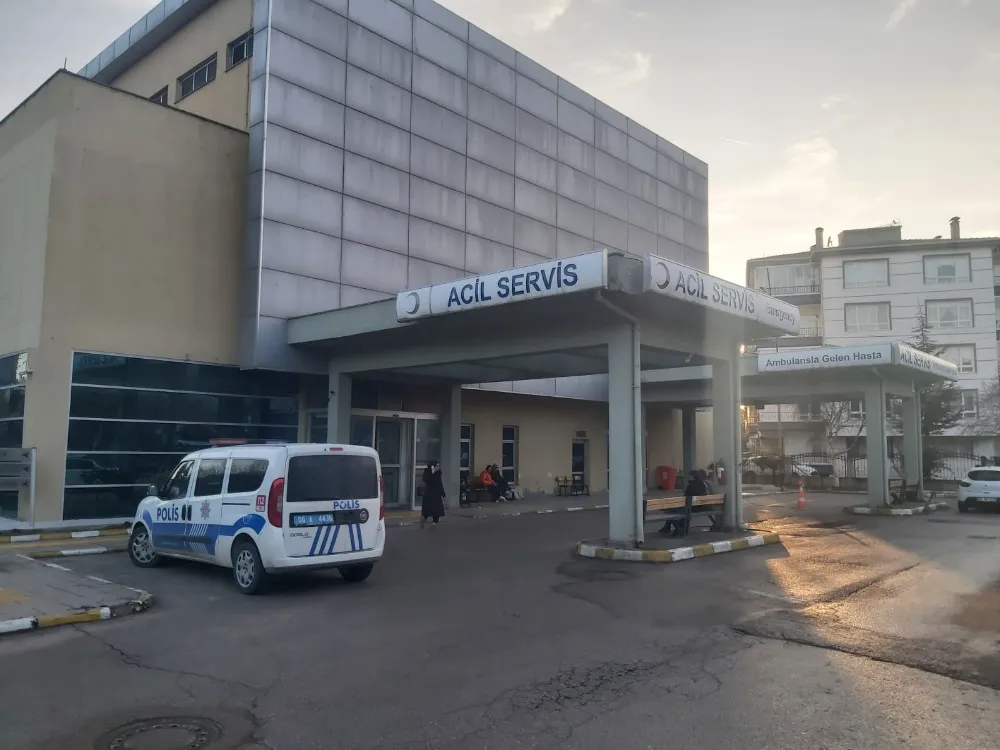 İftara Horoz Kesmek İsterken Kendini Öldürdü!