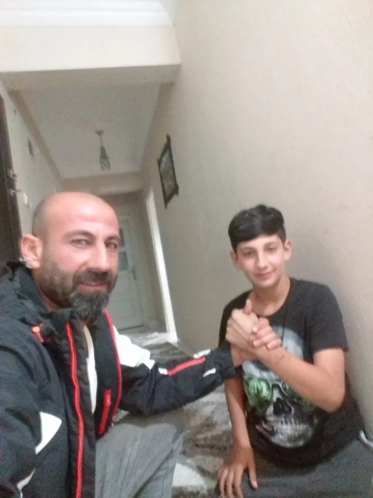 Tamir İçin Çatıya Çıkan Baba Oğul Rüzgardan Savrularak Düşerek öldü!