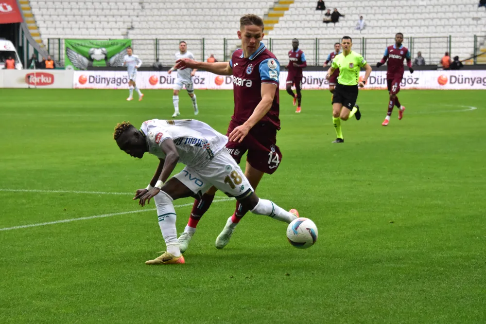 Konyaspor Evinde Trabzonspor