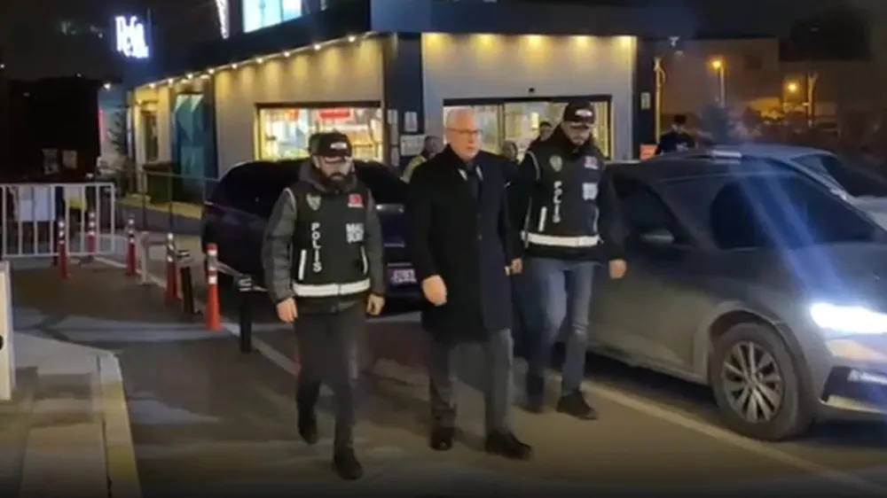 Bir Belediye Başkanı Daha Tutuklandı!