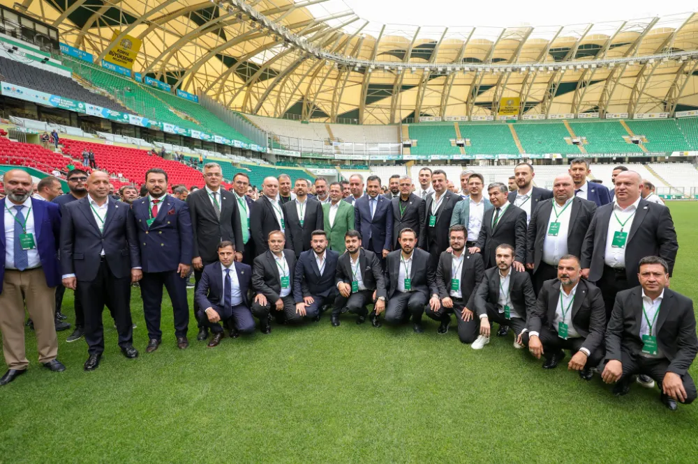 Konyaspor genel kurulu yapıldı Ömer Atiker başkan seçildi